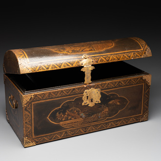 A Japanese gilt-lacquered mother-of-pearl inlaid Namban coffer for the Portuguese market, Edo, 17th C.