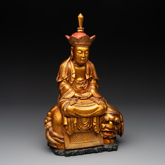 A Vietnamese gilt-red-lacquered wooden sculpture of Bodhisattva, 19/20th C.