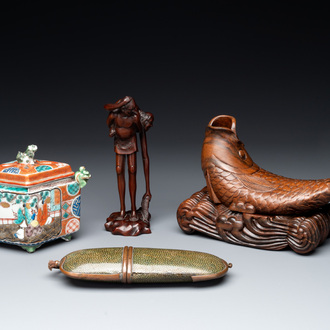 A small Kutani porcelain incense burner, two wooden sculptures, and a shagreen glasses case, Japan, Meiji, 19/20th C.
