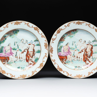 A pair of Chinese export famille rose 'The judgement of Paris' plates, Qianlong