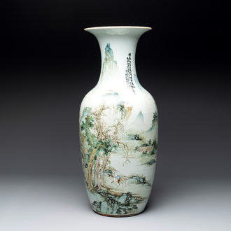 A fine Chinese qianjiang cai vase, signed Wang Yeting 汪野亭, Nan Chang Guang Hua 南昌光華 mark, dated 1931