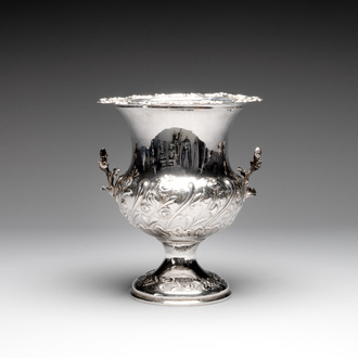A sterling silver vase, Robert Hennel III, London, 1841