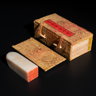 A Chinese soapstone 'Chang Chun Shu Wu Yu Zhi 長春書屋御製' seal with a box, 18th C.