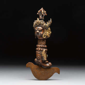 A Tibetan turquoise-inlaid copper alloy ritual kartika, 18/19th C.