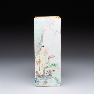 A Chinese qianjiang cai square hat stand, signed Wen Xuan Shi 文軒氏, dated 1889