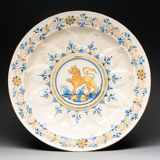 A large Italian maiolica 'lion' dish, Montelupo, 17th C.