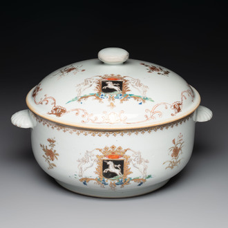 A Chinese famille rose armorial tureen and cover with the arms of van Beeftingh for the Dutch market, Qianlong