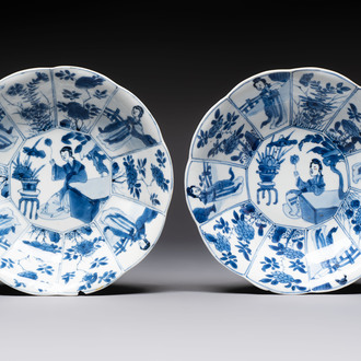 A pair of Chinese blue and white flower-shaped 'Long Eliza' plates, Kangxi