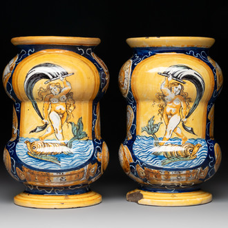 A pair of polychrome Italian maiolica 'Venus' albarelli, 19th C.