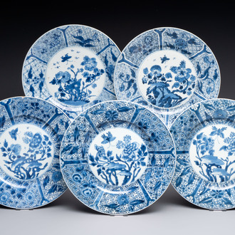 Five Chinese blue and white plates with floral design, Kangxi