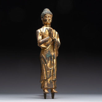 A fine Chinese gilt-bronze standing Buddha, Dali Kingdom, Yunnan, 11/12th C.
