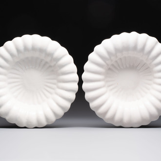 A pair of white Dutch Delft gadrooned dishes, 17th C.