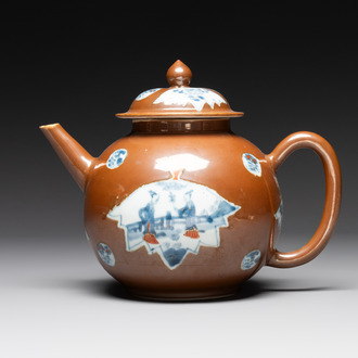 A large Chinese Imari-style capucin-brown-ground teapot and cover, Qianlong