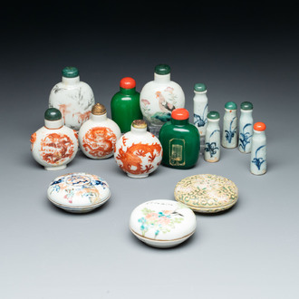 A diverse group of 12 Chinese snuff bottles and three covered seal paste boxes, Qianlong and Daoguang marks, 19th C.