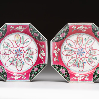 A pair of Chinese famille rose ruby-ground octagonal plates with floral design, Yongzheng