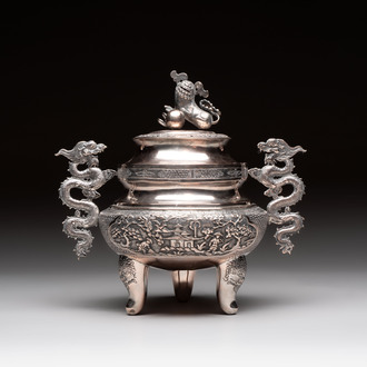 A Vietnamese or Chinese silver tripod censer and cover, 19/20th C.