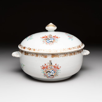 A Chinese famille rose armorial tureen and cover with the arms of Backwell quartering Tyringham for the British market, Yongzheng/Qianlong