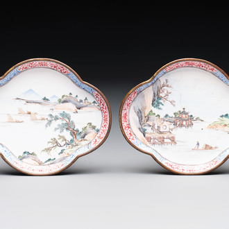 A pair of Chinese Canton enamel quadrifoil 'river landscape' saucers, Yi Qi 亦奇 mark, 18th C.