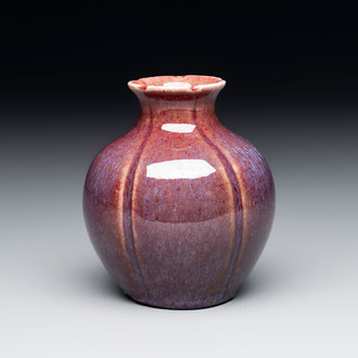 A Chinese flambé-glazed 'pomegranate' vase, 18/19th C.
