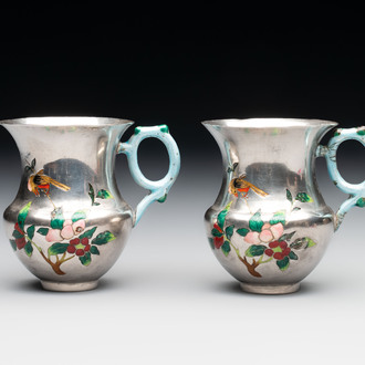 A pair of Chinese enamelled silver handled cups, Zu Wen 足紋 mark, 20th C.