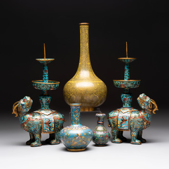 A pair of Chinese cloisonné candlesticks and three vases, 19/20th C.
