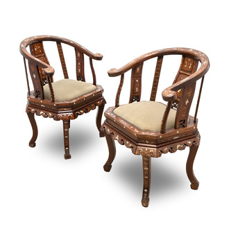 A pair of Chinese bone-inlaid hongmu chairs with dragons and phoenixes design, 20th C.