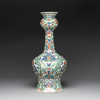 An large Iznik-style garlic head vase, Boch Freres Keramis, 20th C.