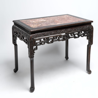 A Chinese marble-topped hongmu console table, 19/20th C.