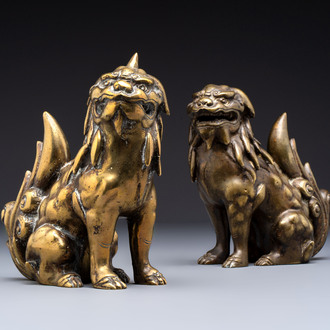 A pair of Japanese bronze Buddhist lions, 19/20th C.