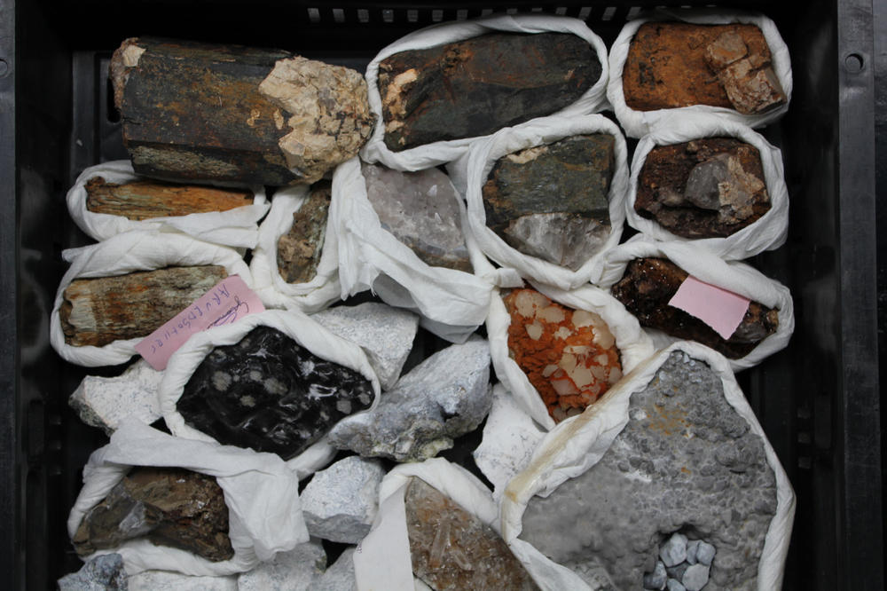 A box lot of various minerals and semi-precious stones