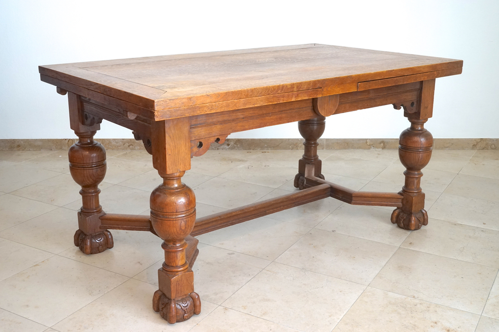 A Flemish renaissance style oak table with stretchers, 19th C.