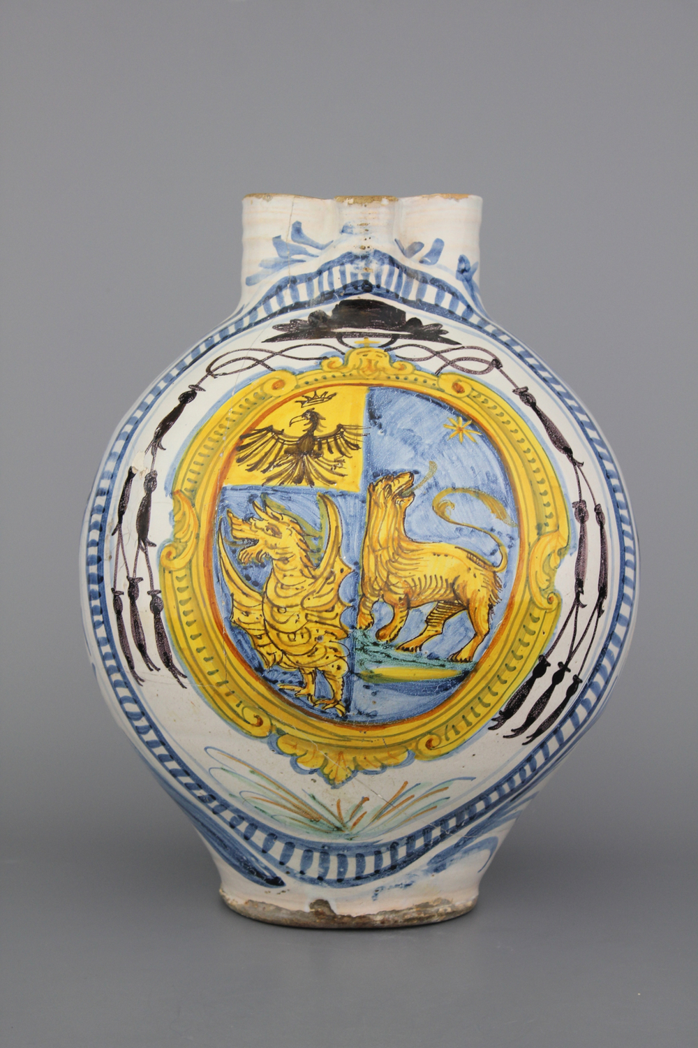 A large Italian armorial jug with the coat of arms of Cardinal Scipione Borghese, Sicily (?), 17th C.