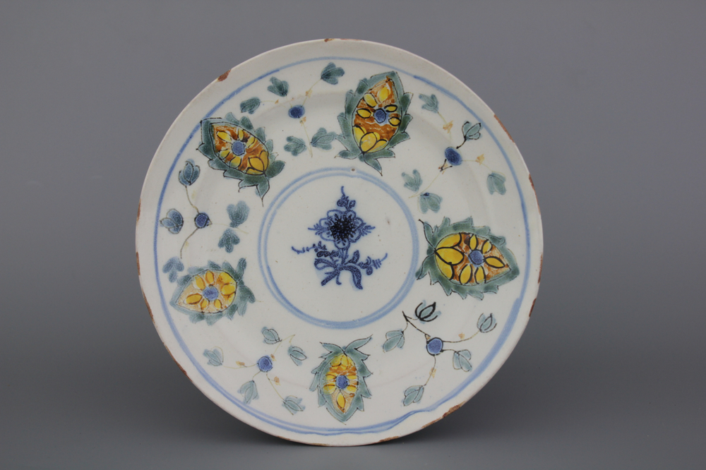 A polychrome Savona plate, Folco workshop, 18th C.