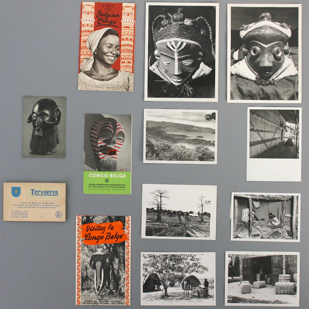 Verzameling zwart-wit foto's en folders over Belgisch Congo