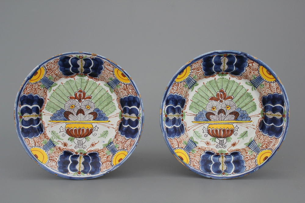 A pair of small Dutch Delft polychrome &quot;peacock's tail&quot; plates, 18th C.