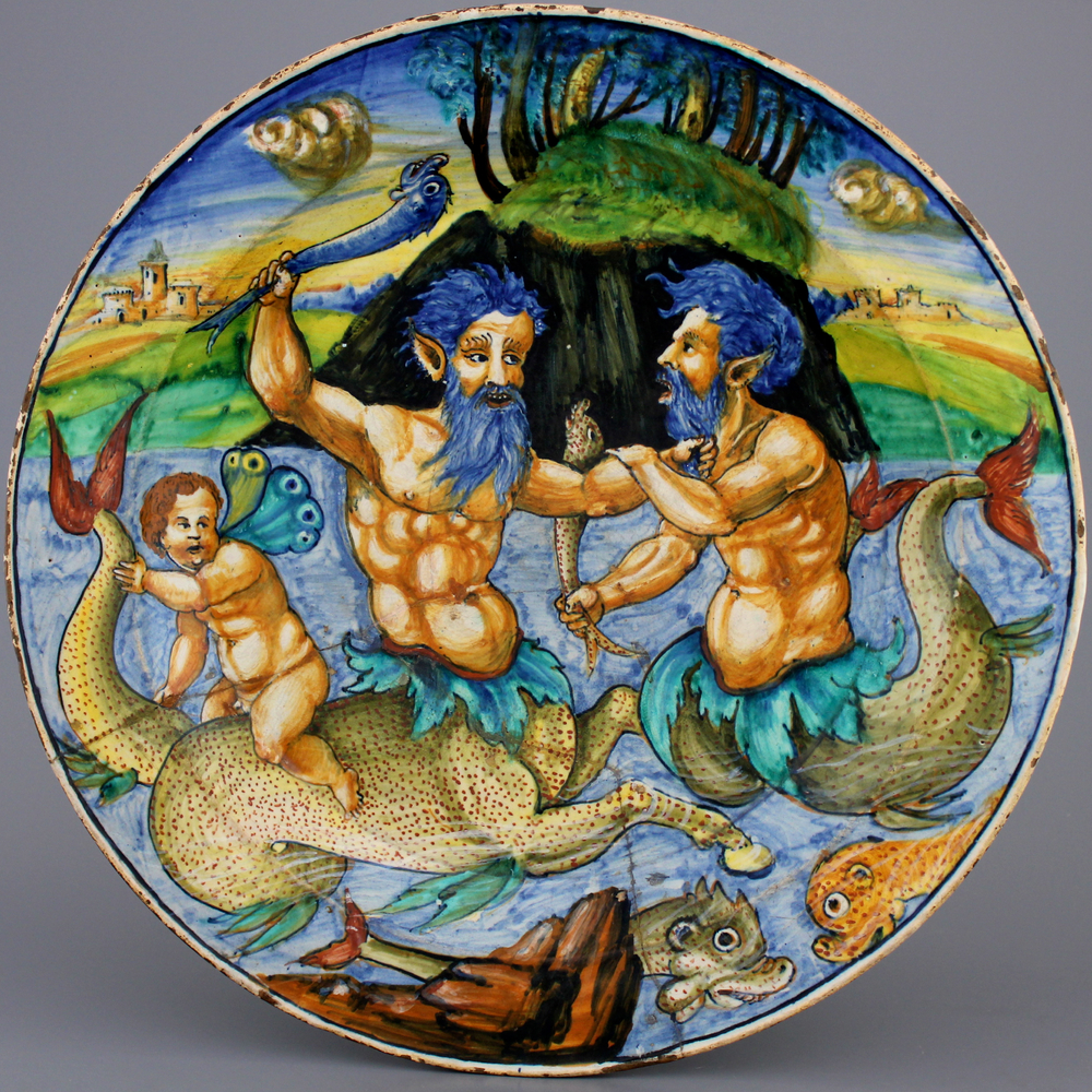 Grand plat en majolique italienne dat&eacute; 1540, Padou&eacute; ou V&eacute;rone, attr. &agrave; Giulio da Urbino