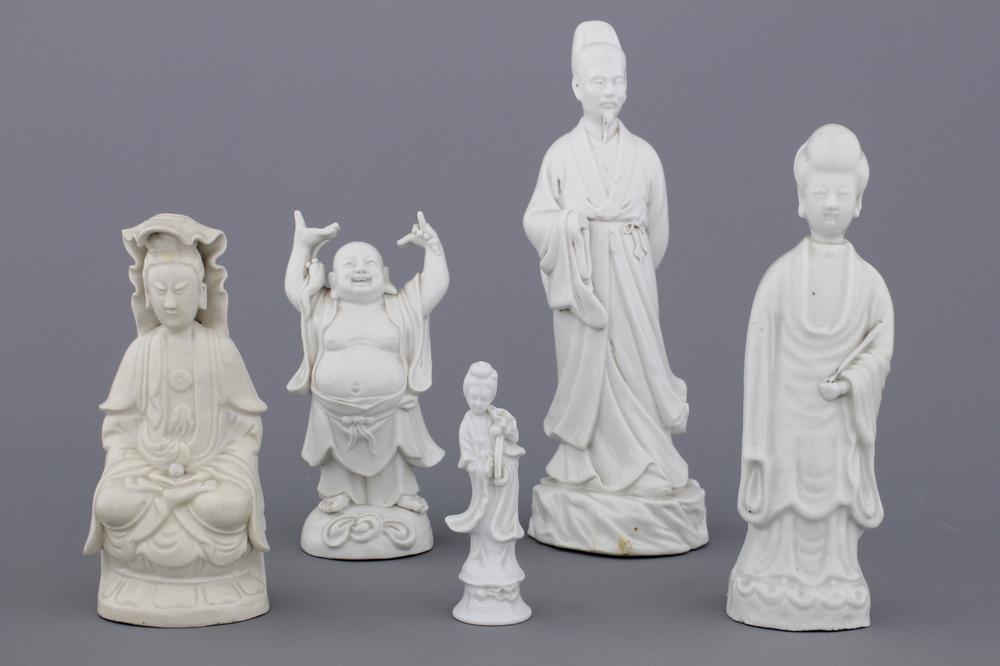 A set of 5 blanc de Chine figures, 19/20th C.