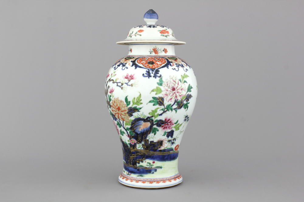 A Chinese porcelain imari palette floral vase and cover, Qianlong, 18th C.