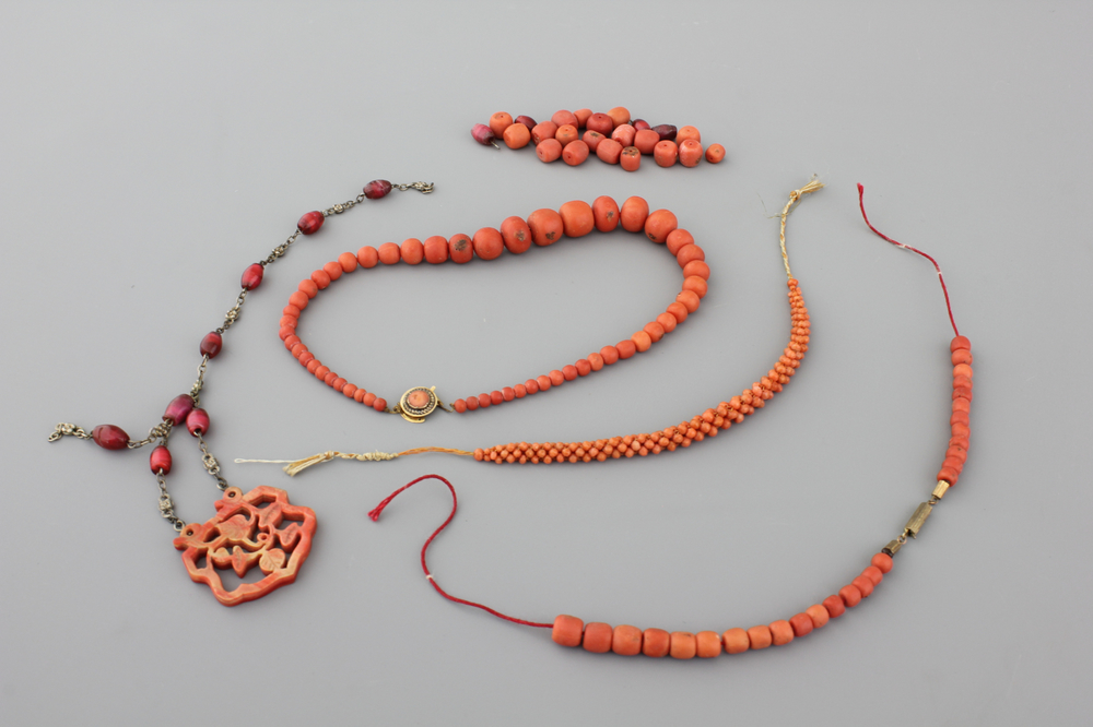A collection of Chinese red coral jewelry, 19th C.