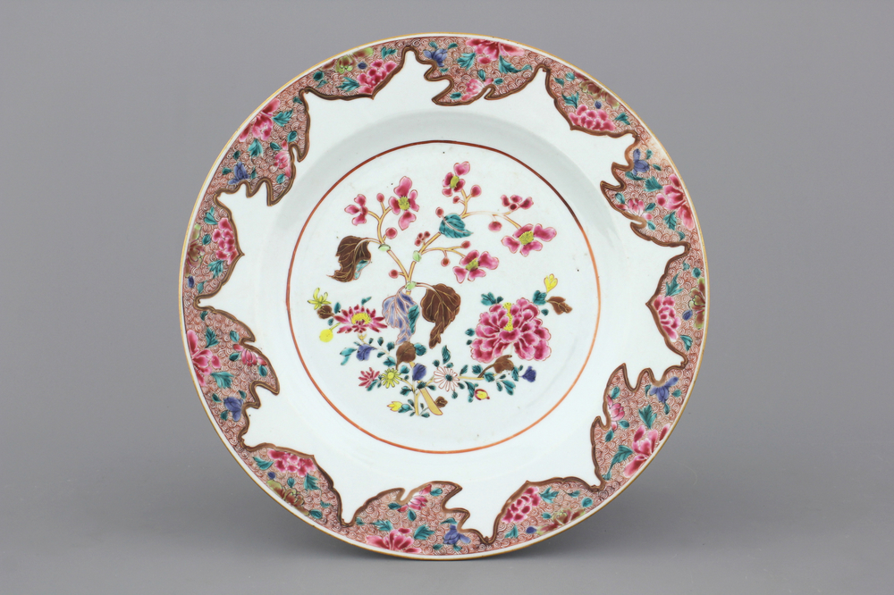 A Chinese porcelain famille rose dish, Yongzheng, ca. 1720