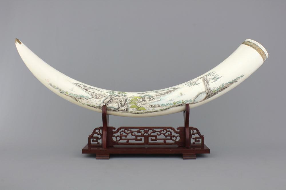 A Chinese or Japanese (?) carved ivory Tusk, 19/20th C.