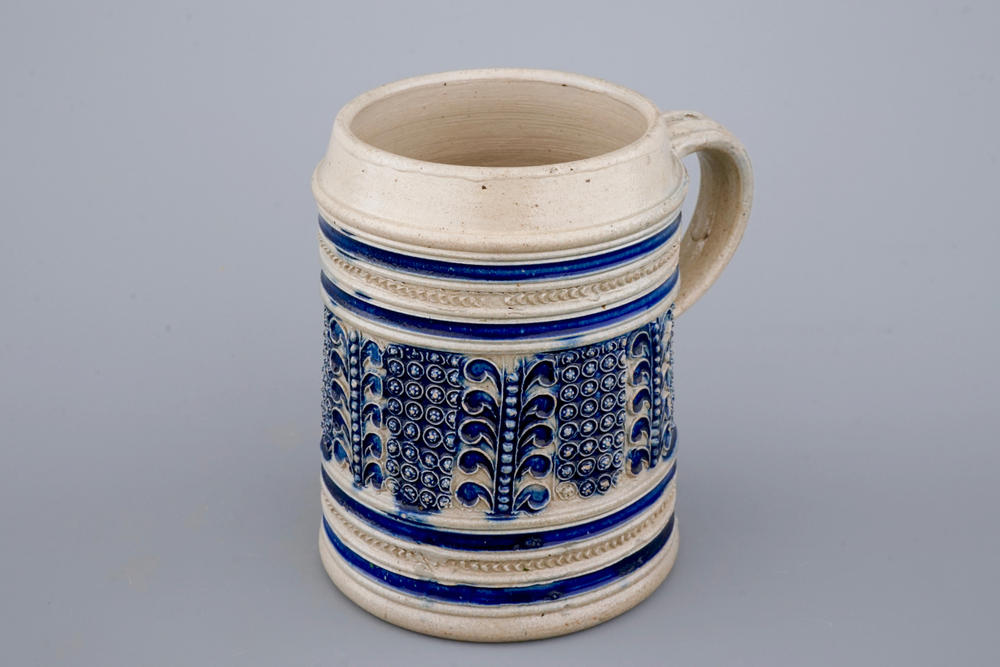 A small Westerwald beer stein, 17th C.