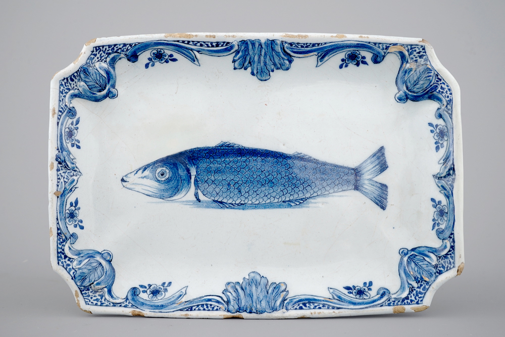 A Dutch Delft blue and white rectangular herring dish, 18th C.