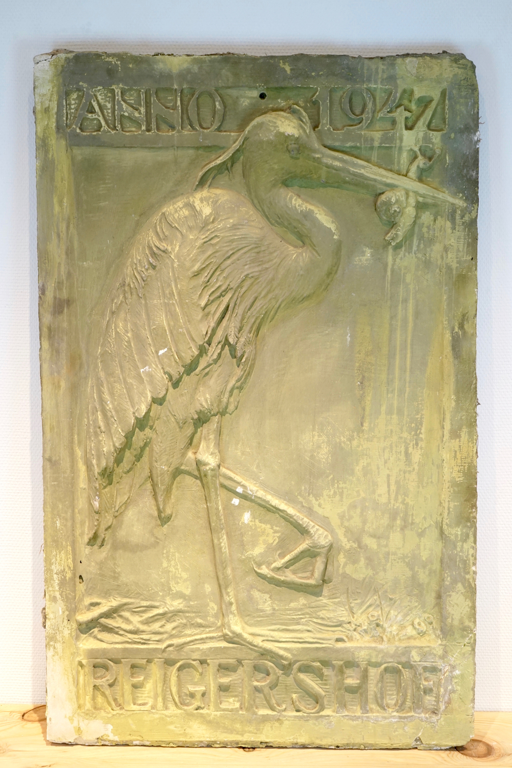 A plaster cast of a heron, ca. 1950, Bruges
