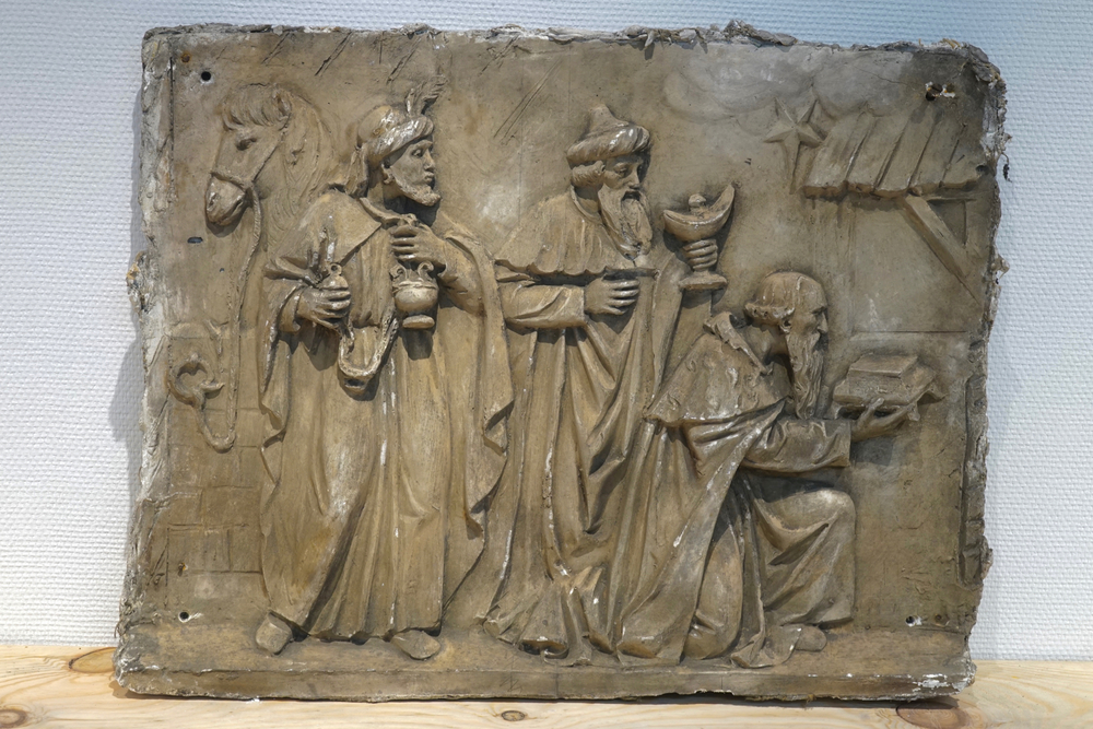 A large plaster cast of a plaque depicting &quot;The Adoration of the Magi&quot;, 19/20th C., Bruges