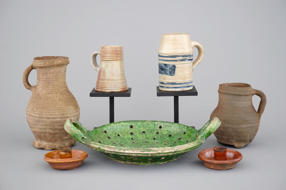 A group of various pottery and stoneware items, The Netherlands, 14/18th C.