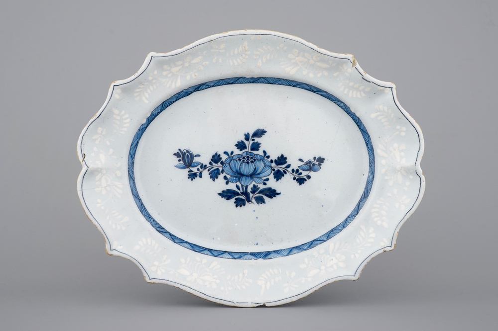 A large French faience blue and white oval dish, Saint-Omer, 18th C.