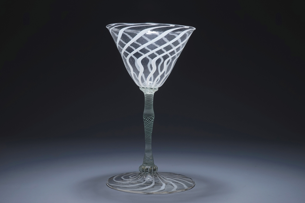 A very thin fa&ccedil;on de Venise swirl glass, 18/19th C.