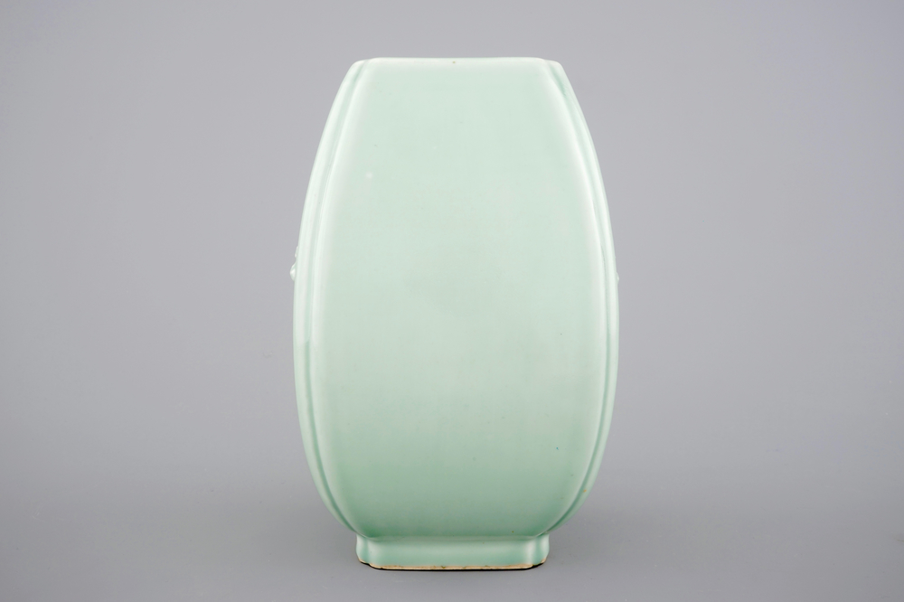 A Chinese celadon vase, Yongzheng mark, 19/20th C