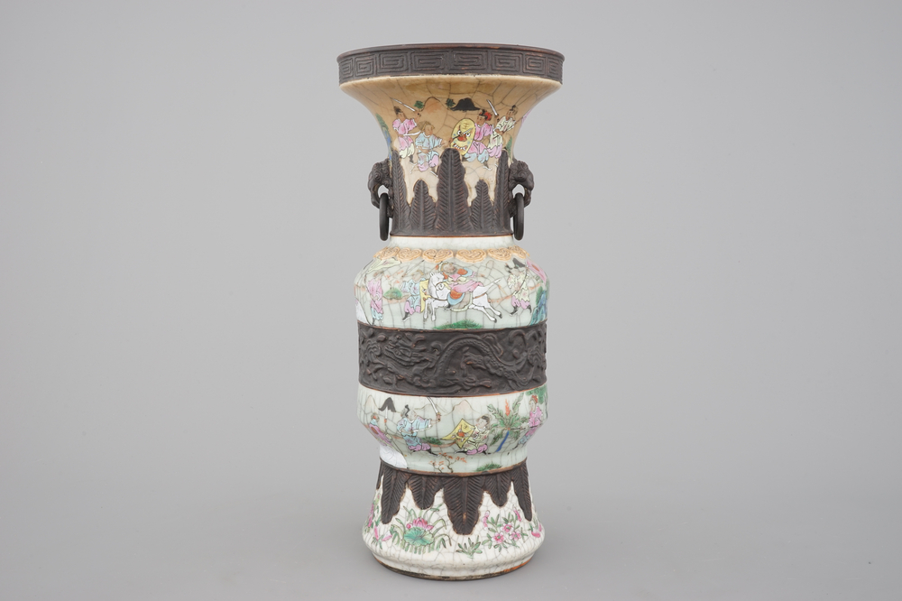 A Chinese famille rose crackle glaze Nanking vase, 19th C.
